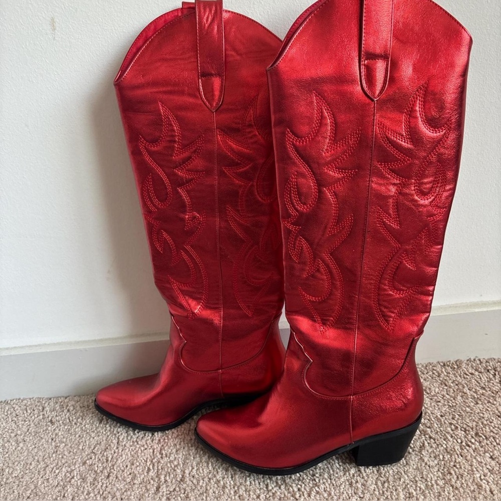 Red cowgirl boots